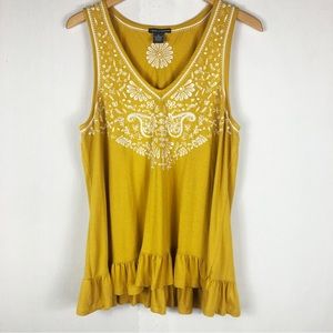 Chelsea & Theodore Ruffle Embroidered Tank Top | Yellow Gold White | Size XL